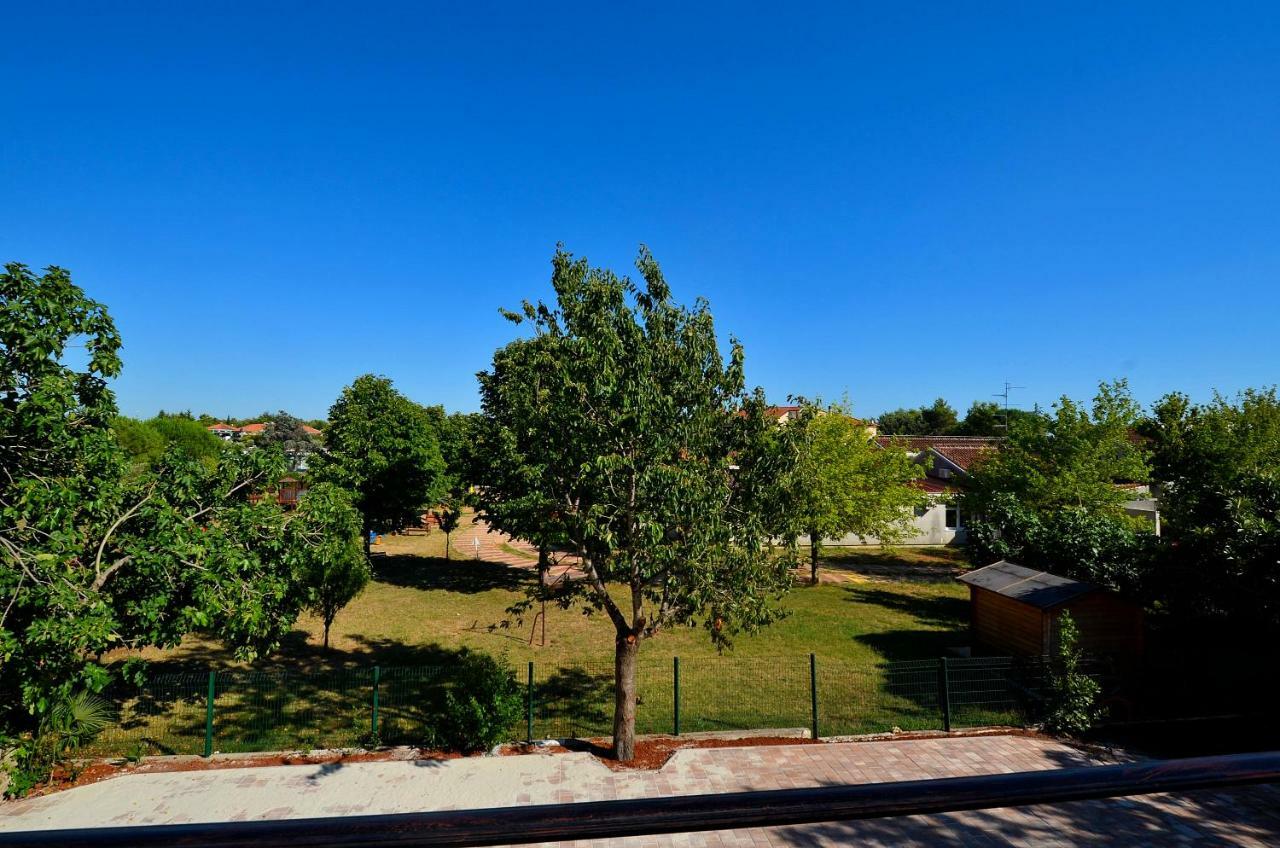 Stella Apartments Novigrad Istria Exterior foto