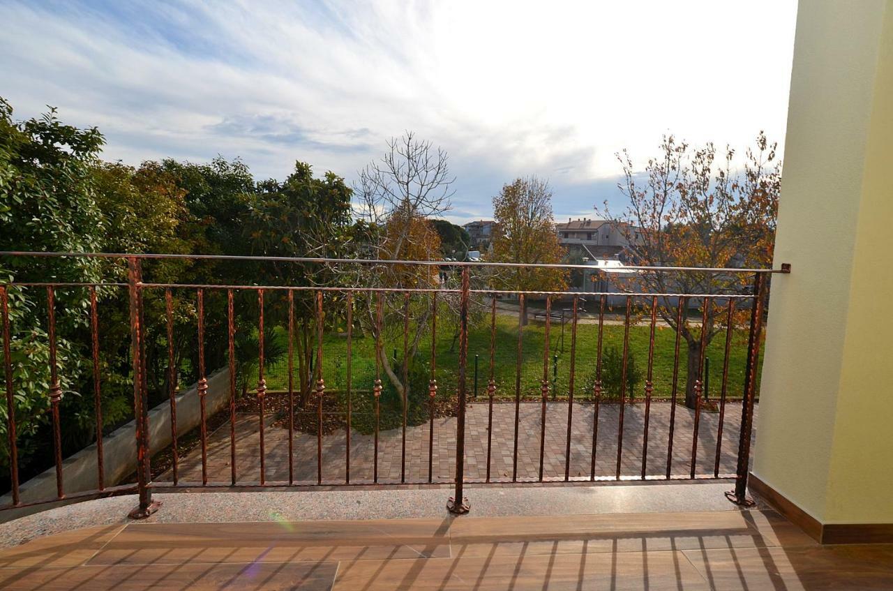 Stella Apartments Novigrad Istria Exterior foto
