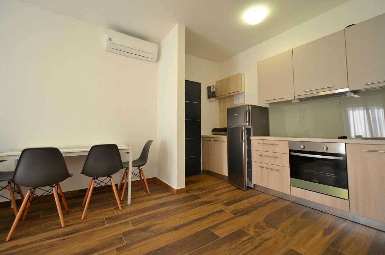 Stella Apartments Novigrad Istria Exterior foto