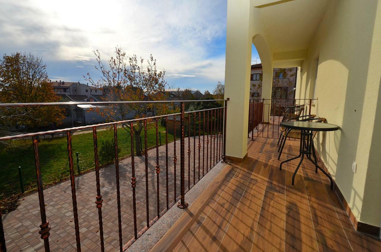 Stella Apartments Novigrad Istria Exterior foto